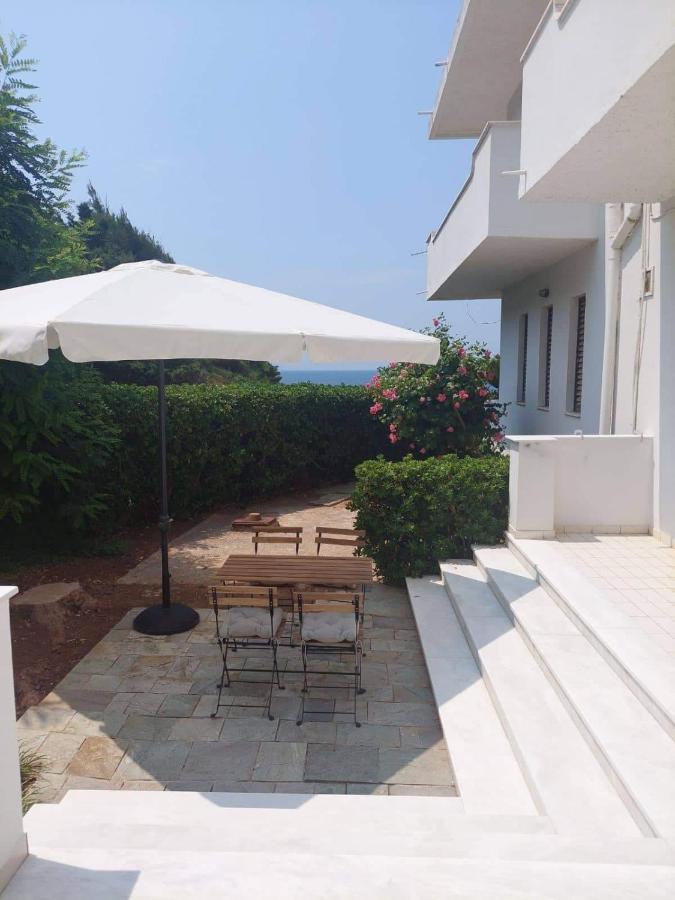 Billie'S Holiday Preveza Exterior photo